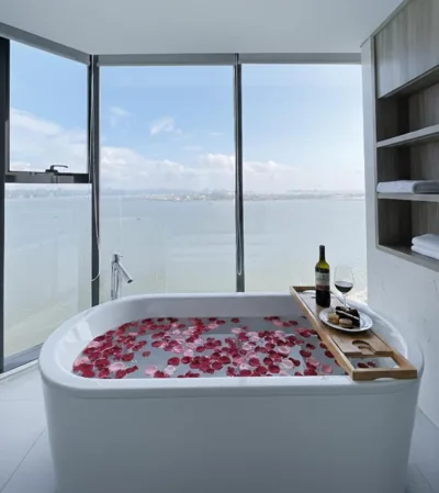 Appartamento con due camere da letto e vista oceano — HB Serviced Apartment - Alacarte Hạ Long